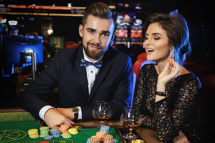 mpochas platform interface showing live-dealer tables, slot games, and sports betting sections